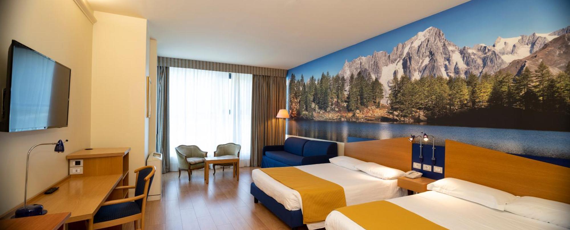 Hotel Express Aosta East Pollein Eksteriør bilde